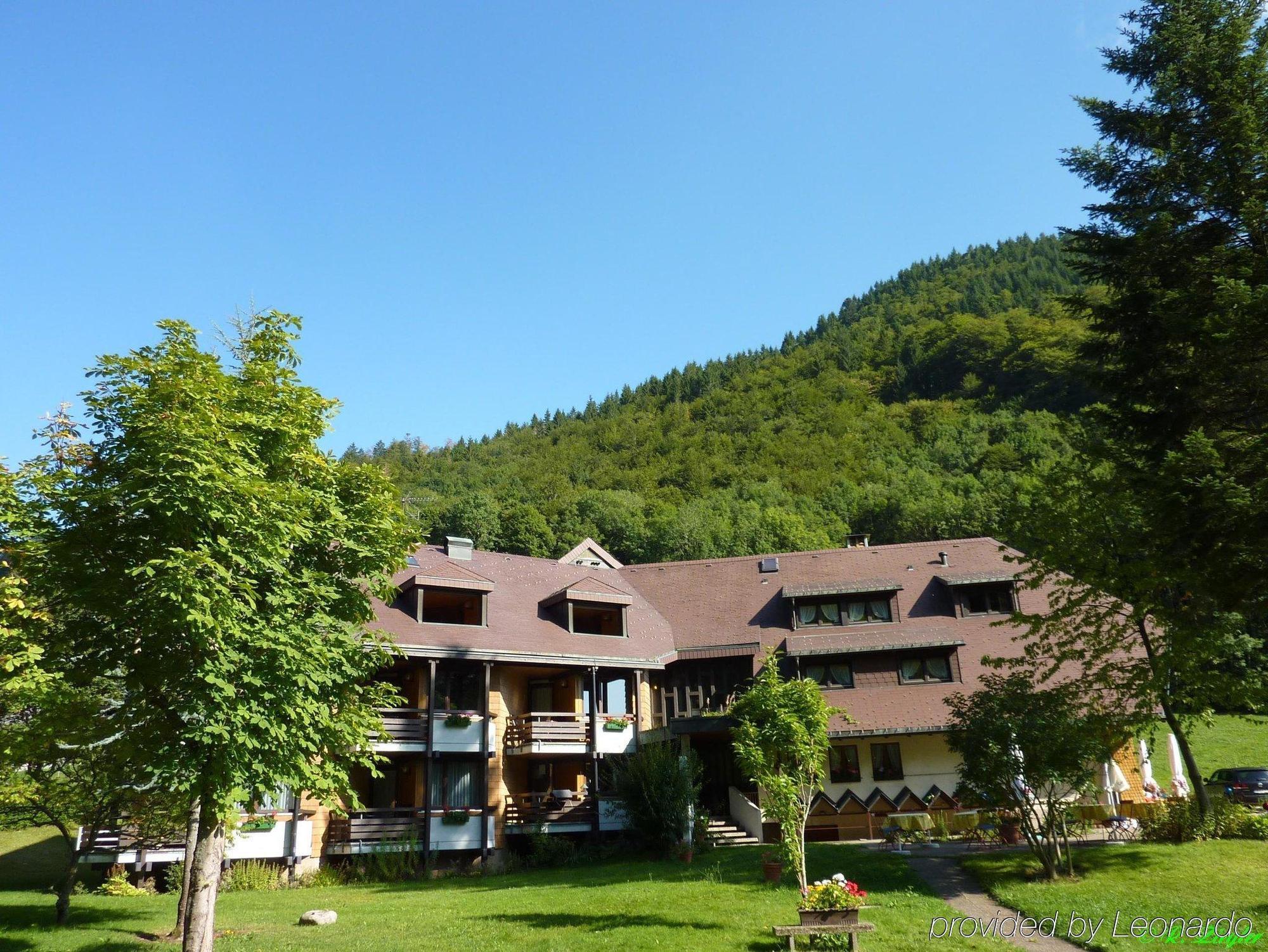 Hotel Lawine Todtnau Exterior foto