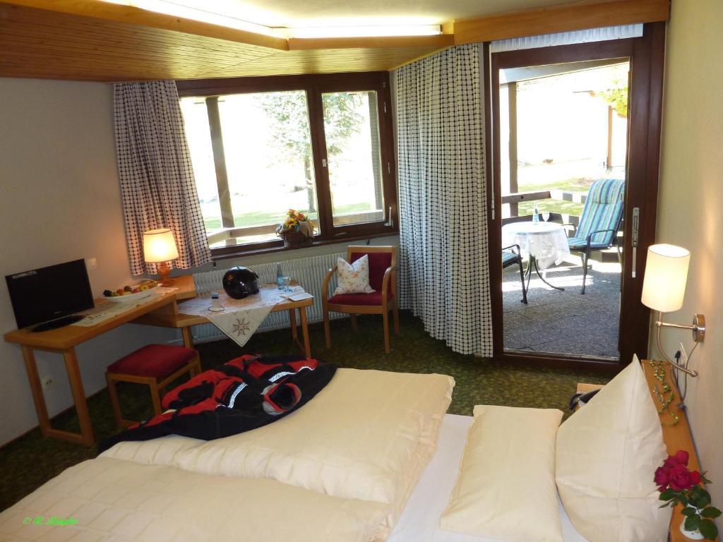 Hotel Lawine Todtnau Quarto foto